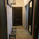 Opera Apartment 1 With Wifi & Tv